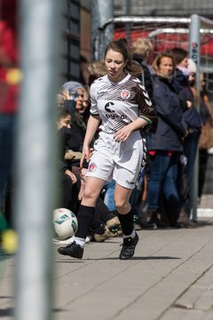 Bild 46 - B-Juniorinnen St.Pauli - C-Juniorinnen SV Steinhorst : Ergebnis: 1:2